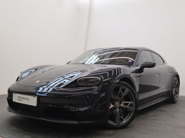 Noir Utilisé 2021 Porsche Taycan Berline | 86 800 € (Bon prix) - Image 1/4