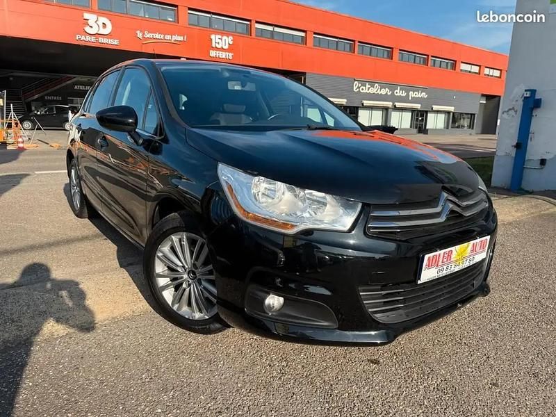Noir Utilisé 2011 Citroën C4 Comfort Berline | 4 790 € - Image 1/4