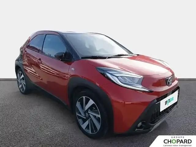 Occasion Toyota Aygo X 2023 Rouge fonce SUV