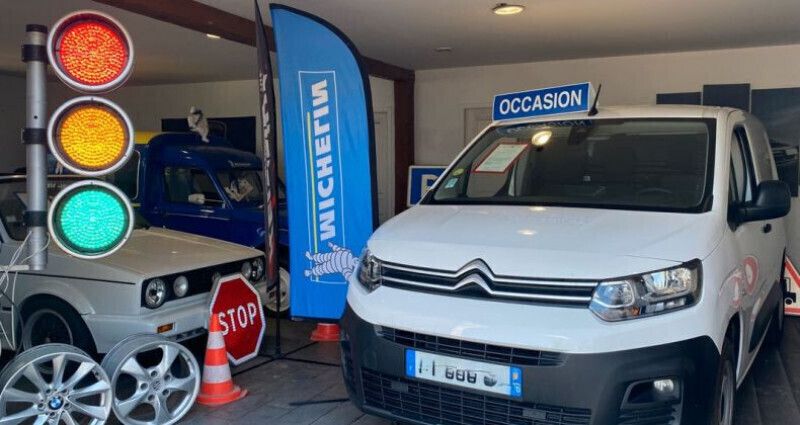 Utilisé 2021 Citroën Berlingo Monospace | 8 999 € (Prix juste) - Image 1/4