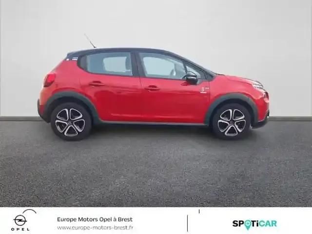 Occasion Citroën C3 PureTech 2019 Rouge rubi  noir onyx Berline