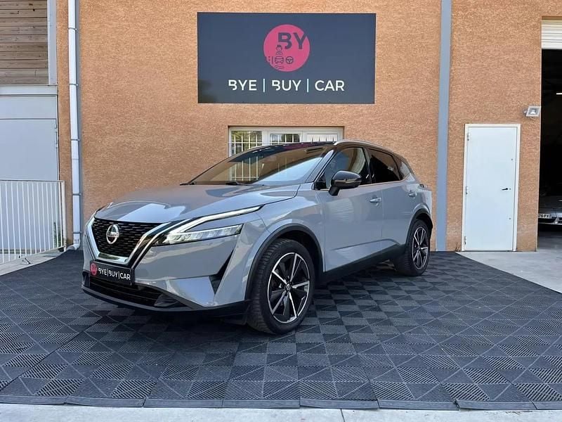 Gris Utilisé 2021 Nissan Qashqai Tekna+ SUV | 21 490 € (Prix juste) - Image 1/4
