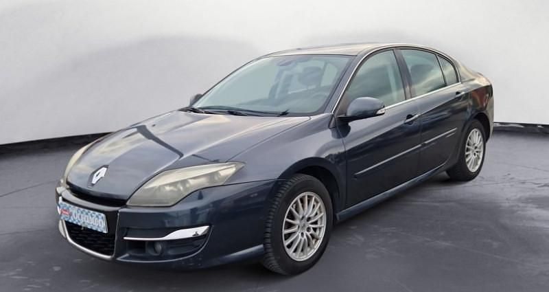 Utilisé 2011 Renault Laguna III Expression Berline | 3 990 € - Image 1/4