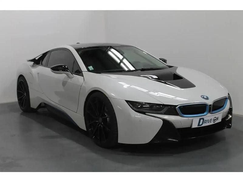 Blanc Occasion 2016 BMW i8 Coupé | 67 000 € - Image 1/4