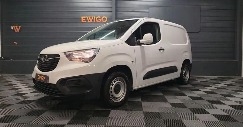 Blanc Occasion 2020 Opel Combo Active Van | 14 990 € (Prix juste) - Image 1/4
