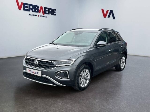 Utilisé 2024 VW T-Roc Life SUV | 26 990 € (Bon prix) - Image 1/4