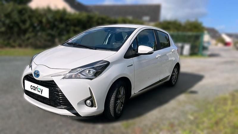 Blanc Utilisé 2018 Toyota Yaris Hybrid Berline | 11 500 € (Super prix) - Image 1/4