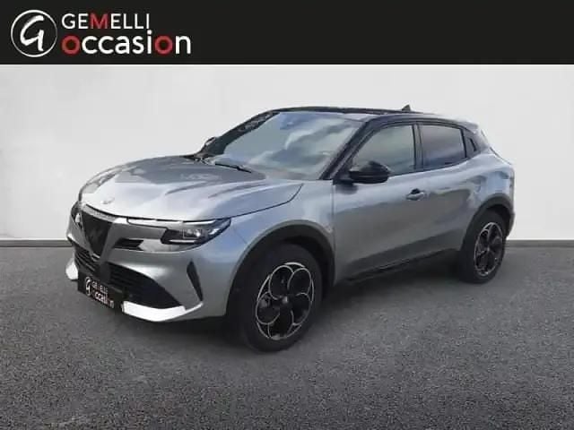 Occasion Alfa Romeo Junior Premium 11 kW (15 ch) 2025 Gris arese métallisée/toit noir SUV