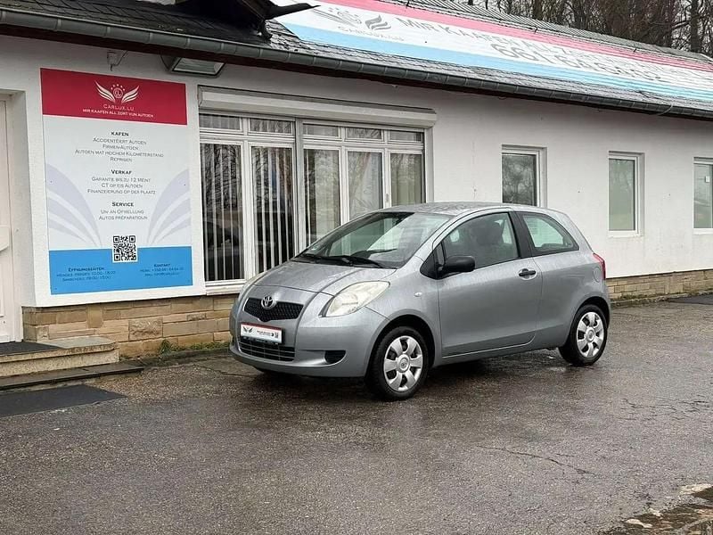 Gris Occasion 2007 Toyota Yaris Cool Citadine | 2 999 € - Image 1/4