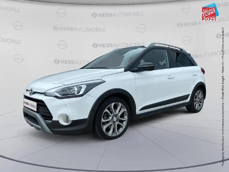 Utilisé 2020 Hyundai i20 Active Berline | 14 999 € (Prix juste) - Image 1/4