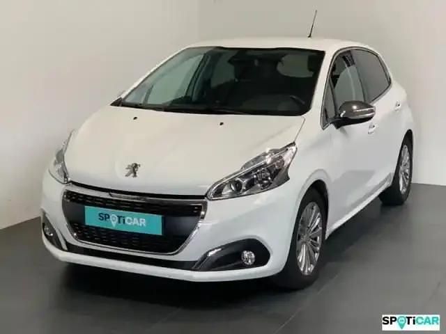 Blanc Utilisé 2019 Peugeot 208 Allure Citadine | 10 990 € (Super prix) - Image 1/4