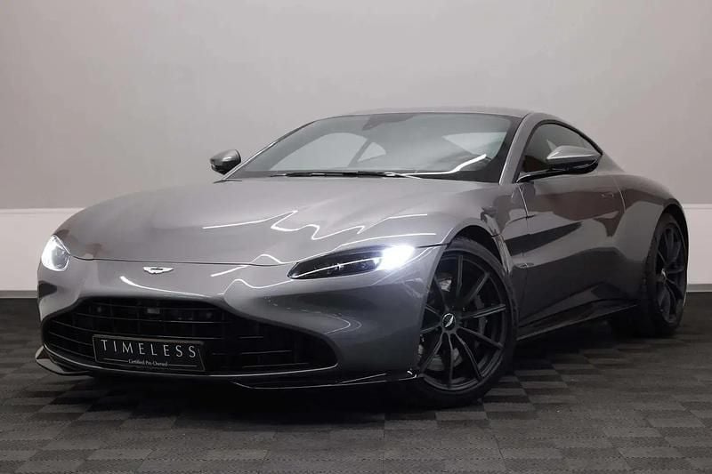 Gris Utilisé 2018 Aston Martin V8 Vantage Coupé | 118 990 € (Prix juste) - Image 1/4