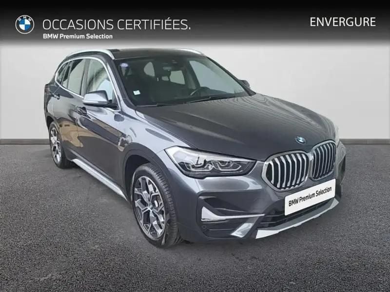 Gris Utilisé 2020 BMW X1 xLine SUV | 28 490 € (Prix juste) - Image 1/4