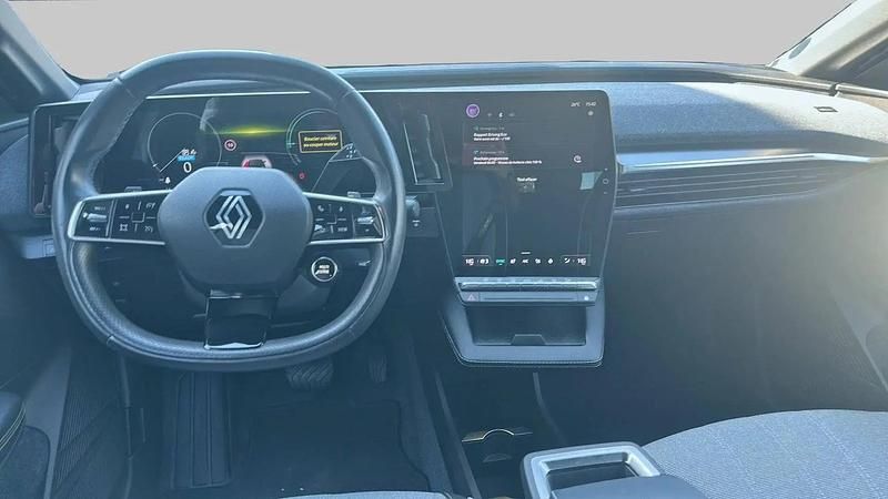 Occasion Renault Megane E-Tech Techno 161 kW (220 ch) 2022 Blanc Berline