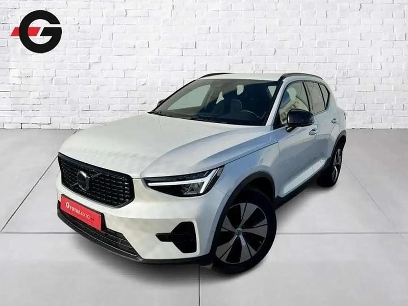 Blanc Occasion 2024 Volvo XC40 Plus SUV | 28 990 € (Super prix) - Image 1/4