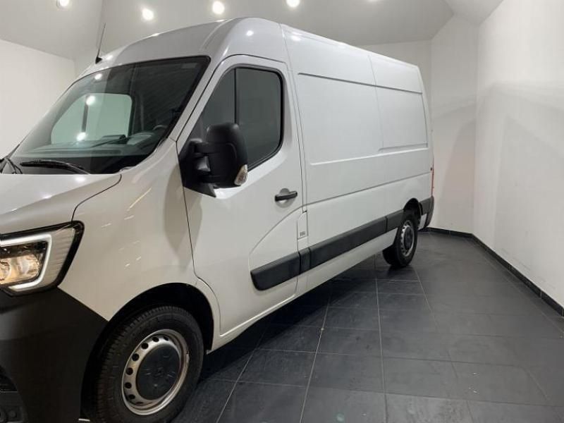 Blanc Utilisé 2023 Renault Master Van | 26 999 € (Prix juste) - Image 1/4