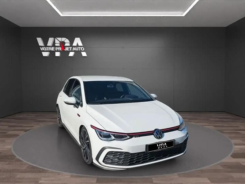 Blanc Utilisé 2020 VW Golf VIII GTI Berline | 25 970 € (Prix juste) - Image 1/4
