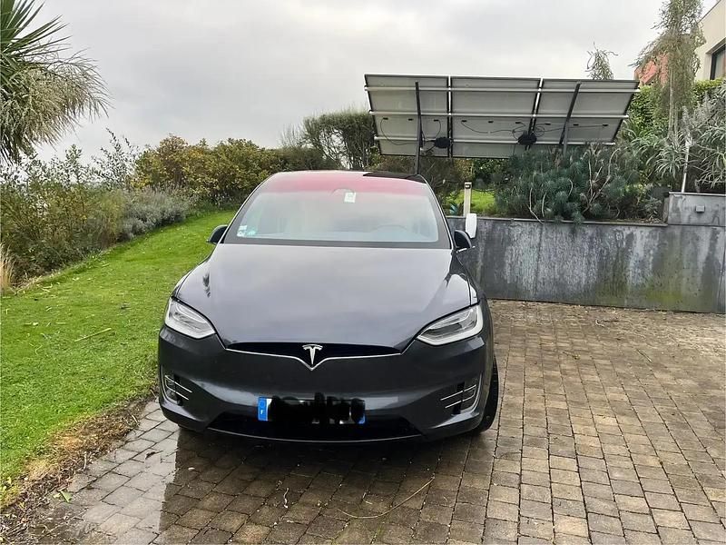 Occasion 2016 Tesla Model X SUV | 27 000 € - Image 1/4