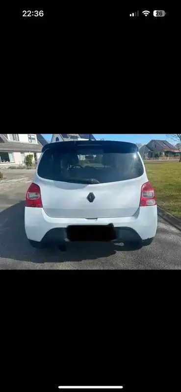 Image 2/4
