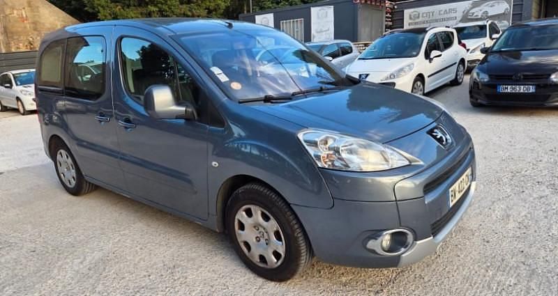 Utilisé 2009 Peugeot Partner Tepee Monospace | 4 490 € - Image 1/4