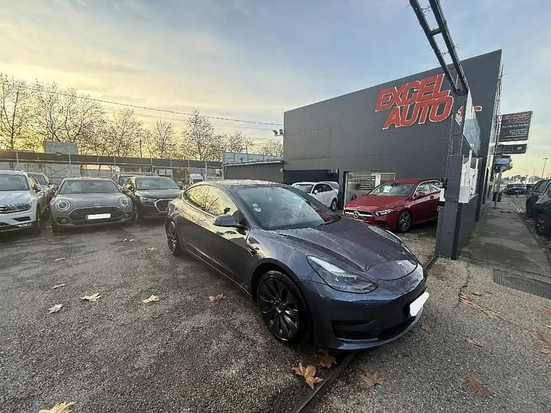 Occasion 2021 Tesla Model 3 Standard Range Berline | 23 990 € (Prix juste) - Image 1/4