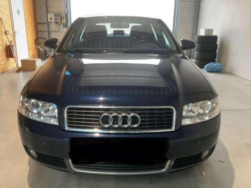 Occasion Audi A4 Ambition 132 ch (97 kW) 2004 Bleu Berline