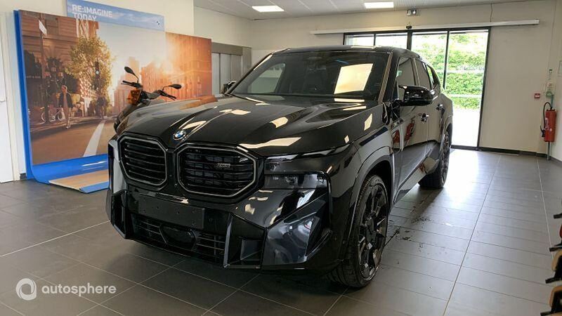 Noir Utilisé 2025 BMW XM SUV | 149 890 € - Image 1/4