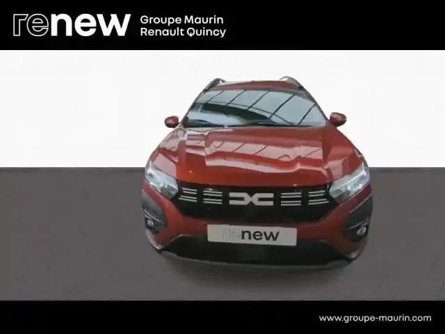 Occasion Dacia Jogger Expression 94 ch (69 kW) 2024 Brun terracota métallisé Monospace