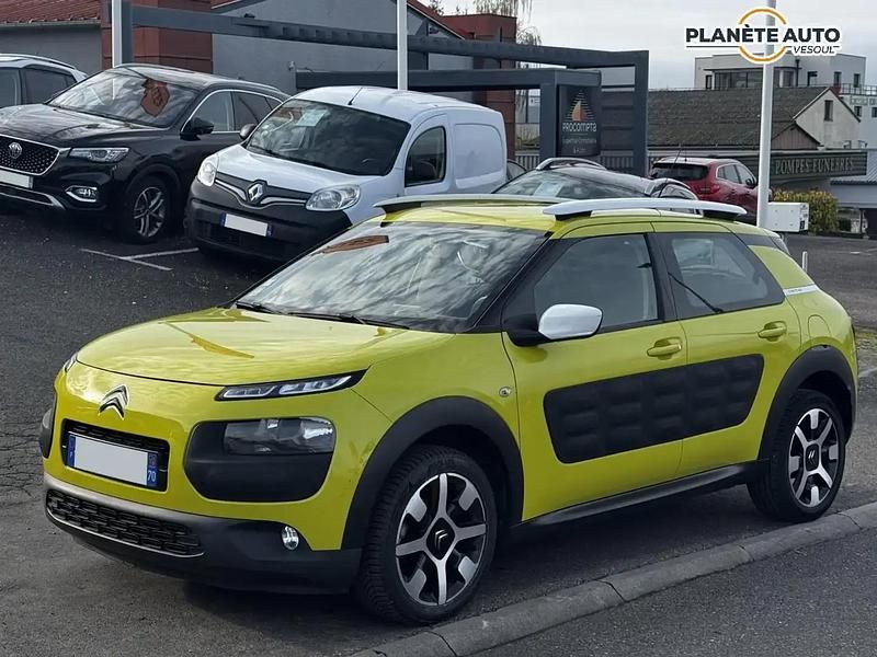 Jaune Utilisé 2015 Citroën C4 Cactus Feel Citadine | 9 490 € (Prix juste) - Image 1/4