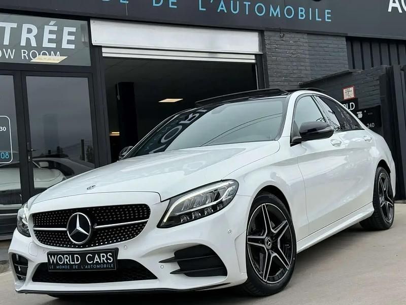 Blanc Utilisé 2019 Mercedes C200 AMG Berline | 26 990 € (Prix assez cher) - Image 1/4