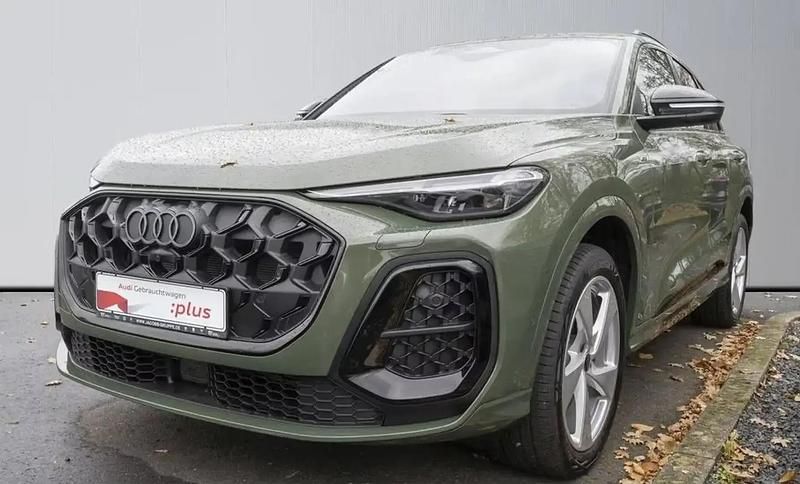 Vert Occasion 2025 Audi Q5 S-Line SUV | 65 990 € - Image 1/4