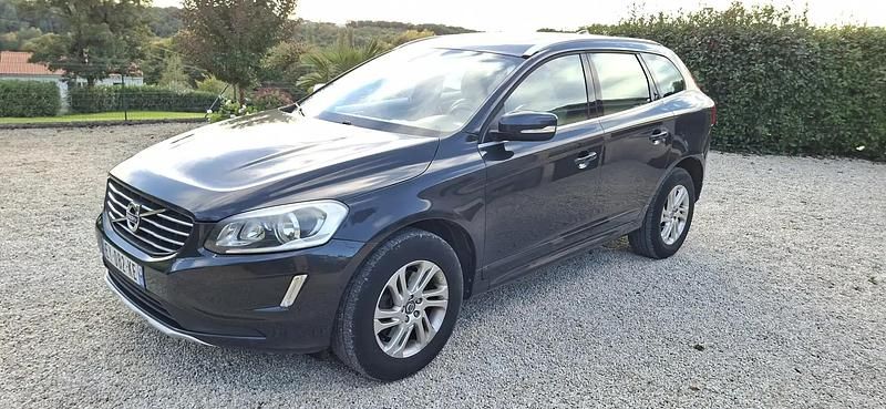 Brun Utilisé 2014 Volvo XC60 Summum SUV | 18 750 € - Image 1/4