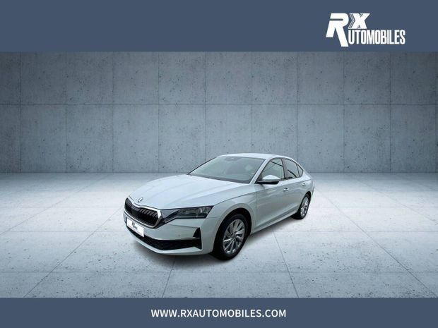 Blanc Utilisé 2024 Skoda Octavia Selection | 31 900 € (Prix juste) - Image 1/4