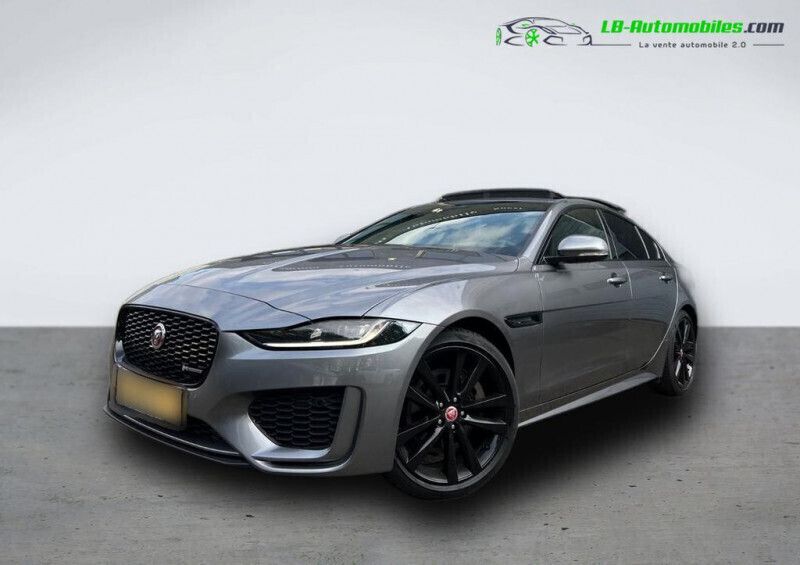 Utilisé 2020 Jaguar XE Berline | 32 100 € - Image 1/4