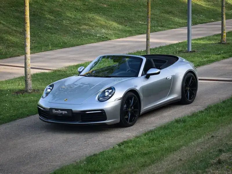 Gris Utilisé 2022 Porsche 911 Carrera 4 Cabriolet Cabriolet | 138 950 € - Image 1/4