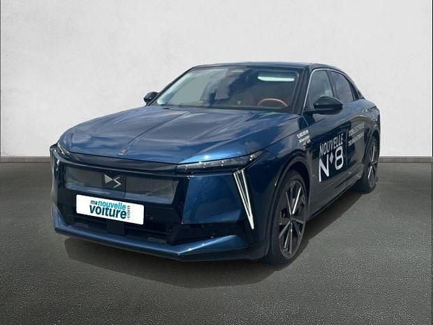 Bleu Nouvelle 2025 DS Automobiles N°8 SUV | 80 100 € - Image 1/4