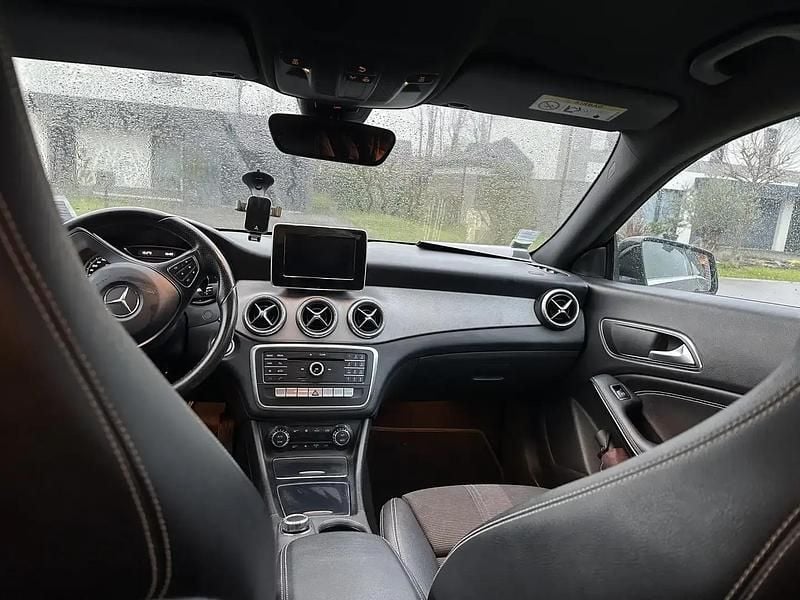 Utilisé 2018 Mercedes CLA180 Berline | 18 700 € (Prix juste) - Image 1/4