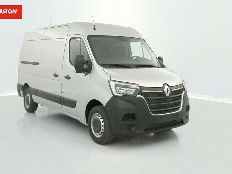 Blanc Utilisé 2023 Renault Master Van | 35 880 € - Image 1/4
