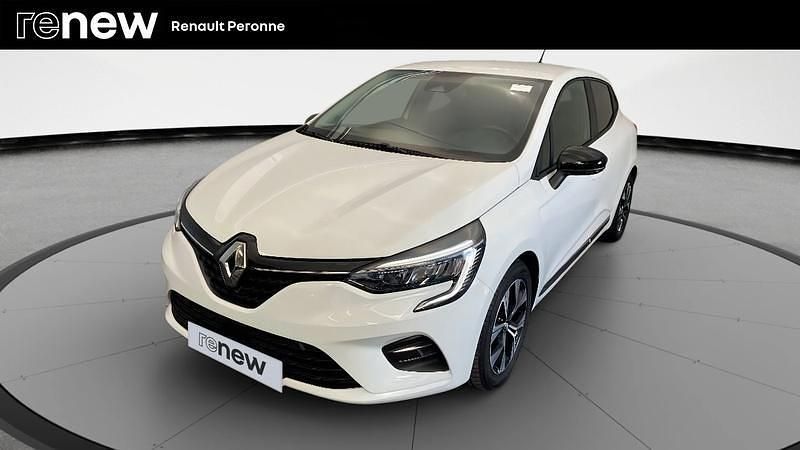 Blanc Utilisé 2023 Renault Clio V Evolution Citadine | 14 990 € (Prix juste) - Image 1/4