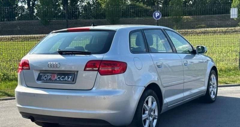 Occasion Audi A3 Design 106 ch (77 kW) 2011 Noir Citadine