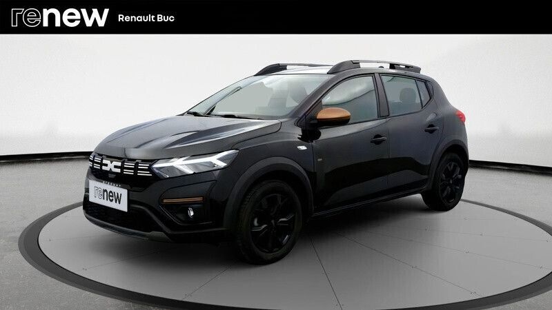 Noir Utilisé 2024 Dacia Sandero Citadine | 16 990 € (Prix juste) - Image 1/4