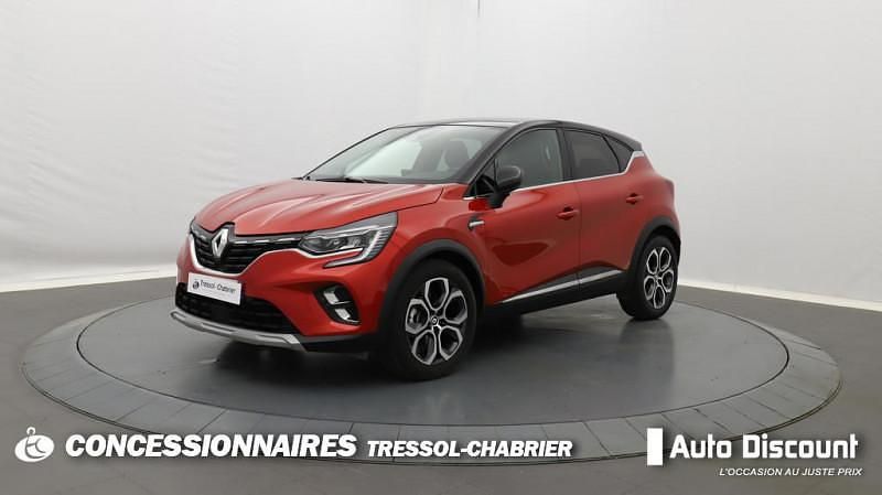 Rouge Utilisé 2022 Renault Captur Intens SUV | 18 990 € (Bon prix) - Image 1/4
