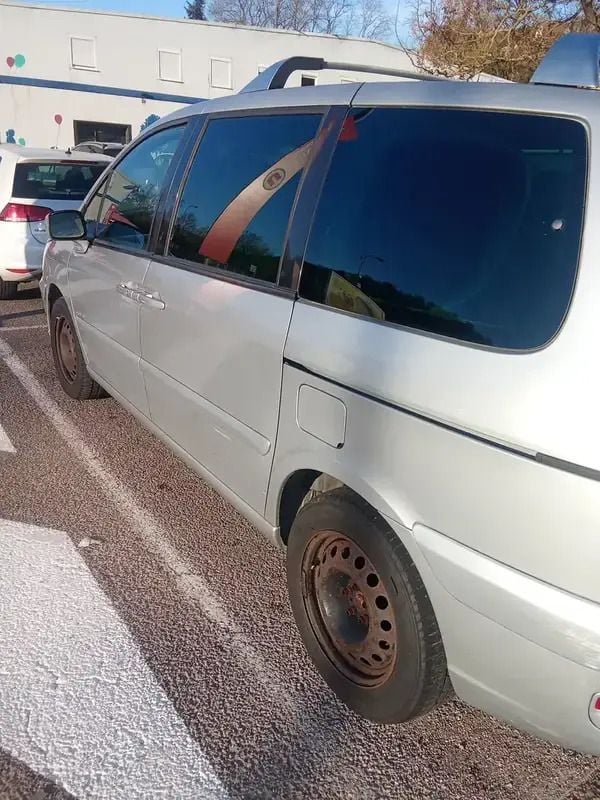 Argent Utilisé 2006 Citroën C8 Exclusive Monospace | 2 200 € - Image 1/4