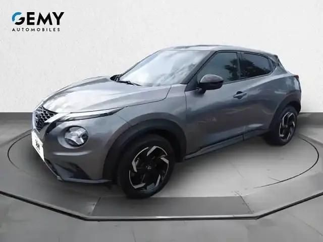 Gris Utilisé 2023 Nissan Juke SUV | 17 480 € (Prix juste) - Image 1/4