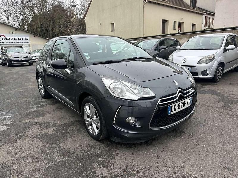 Occasion Citroën DS3 Chic 95 ch (69 kW) 2012 Gris Berline