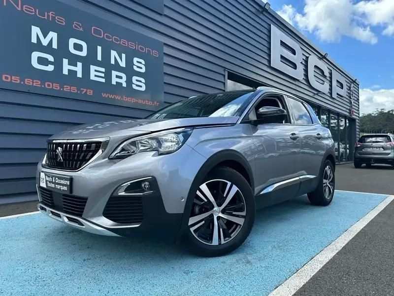 Gris Utilisé 2019 Peugeot 3008 Allure SUV | 16 990 € (Prix juste) - Image 1/4
