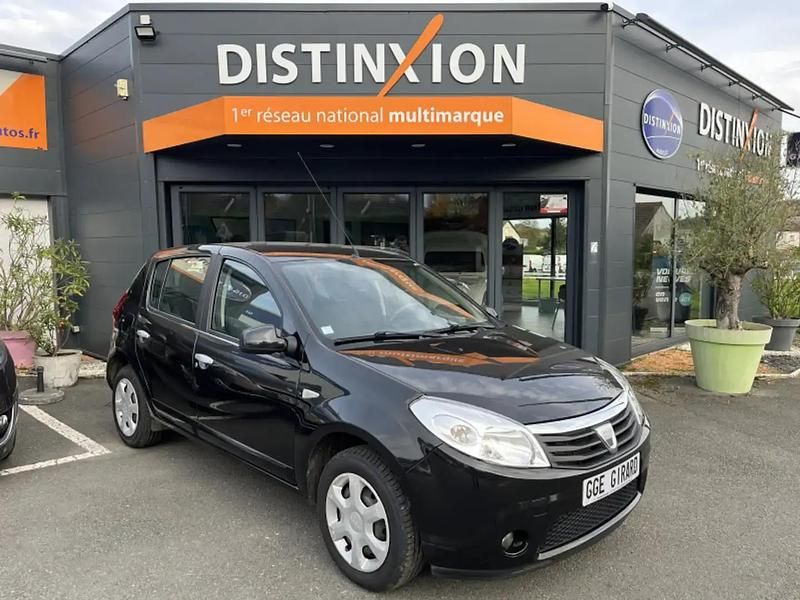 Noir Occasion 2010 Dacia Sandero Berline | 7 200 € - Image 1/4