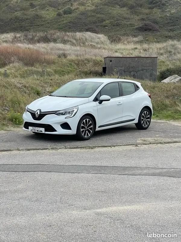 Blanc Utilisé 2020 Renault Clio V Berline | 11 490 € (Bon prix) - Image 1/4