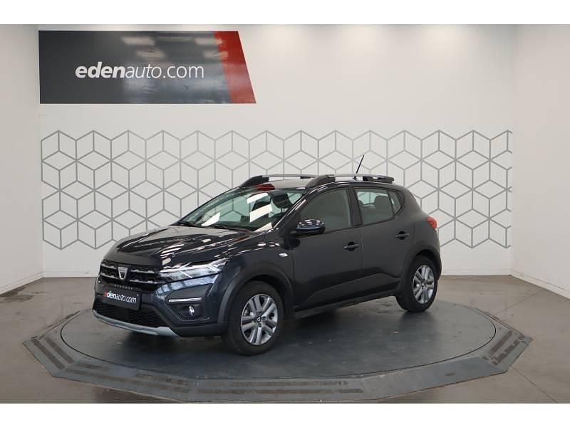 Gris Utilisé 2021 Dacia Sandero Comfort Citadine | 15 980 € (Prix juste) - Image 1/4