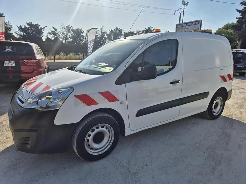 Utilisé 2018 Citroën Berlingo Monospace | 9 200 € (Prix juste) - Image 1/4